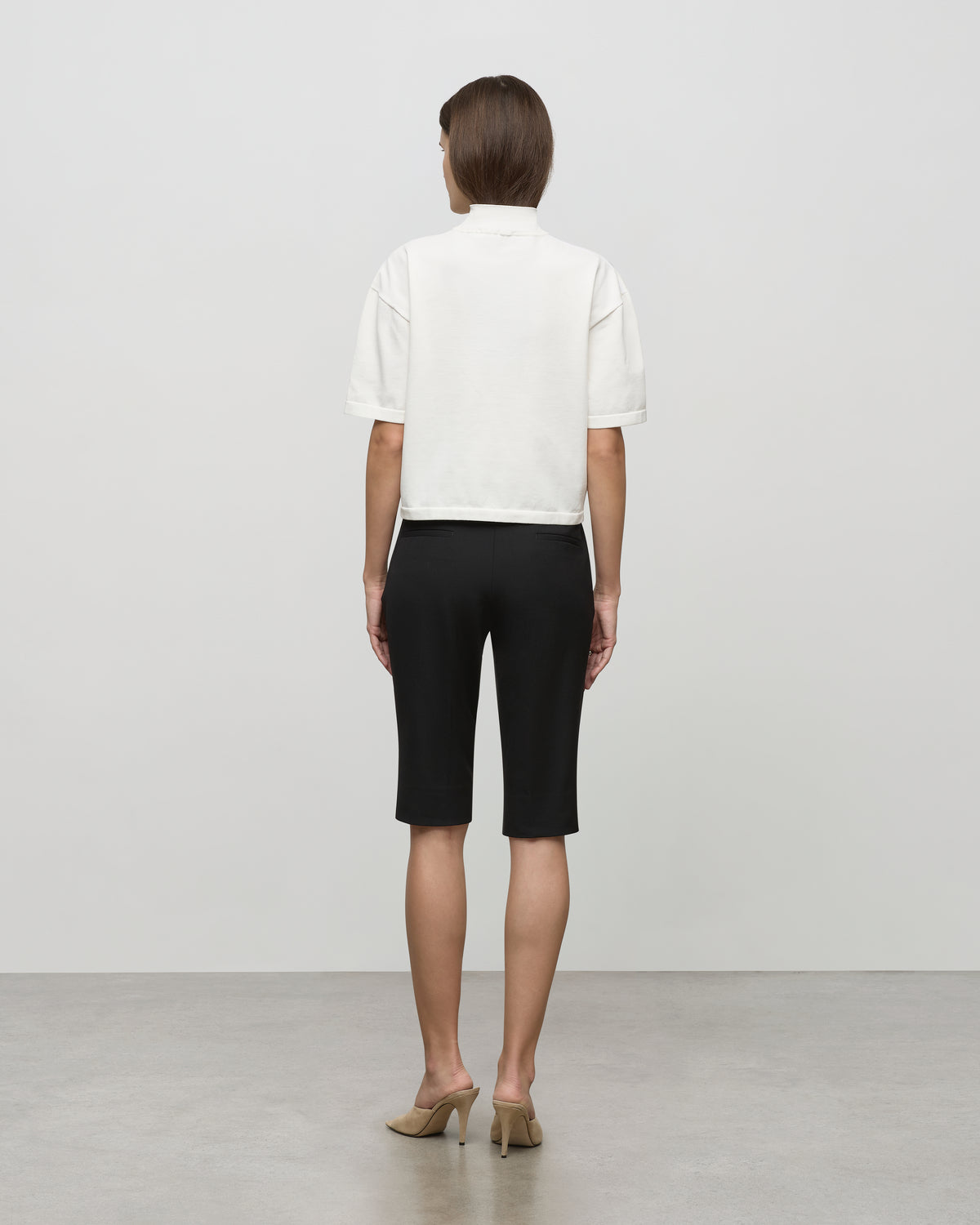 Tailored Short in Black
