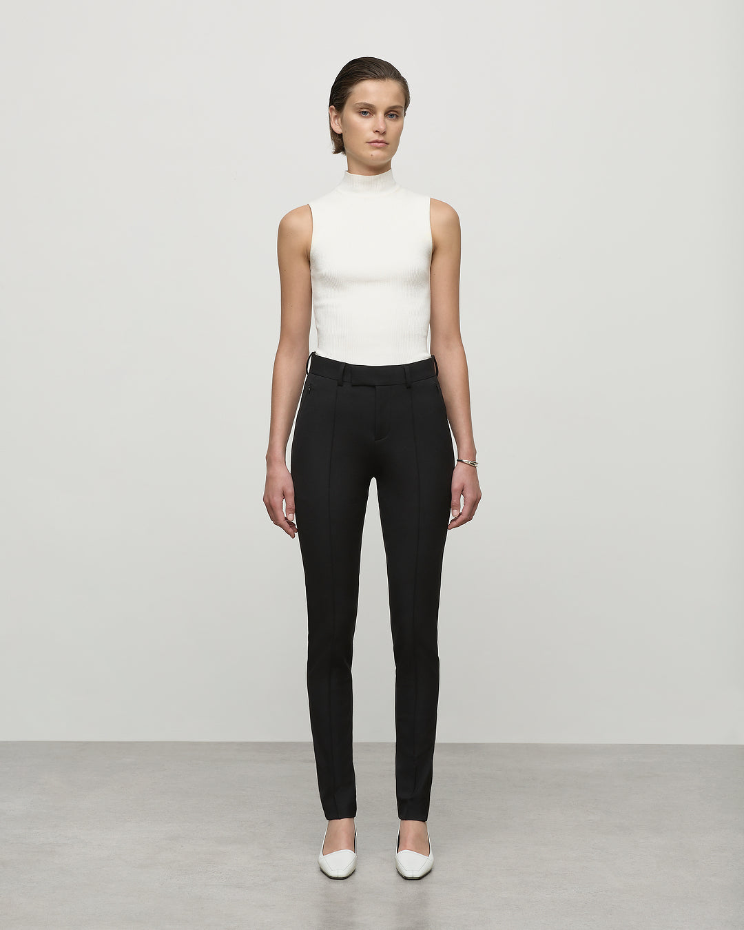 Skinny Leg Trouser
