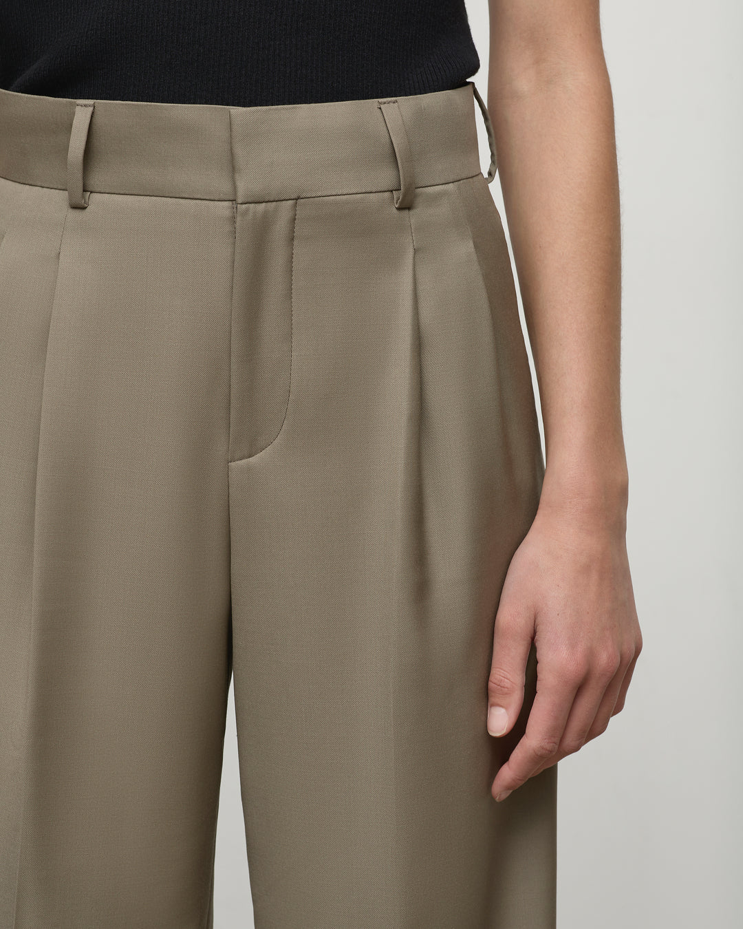 Eleanor Trouser in Taupe