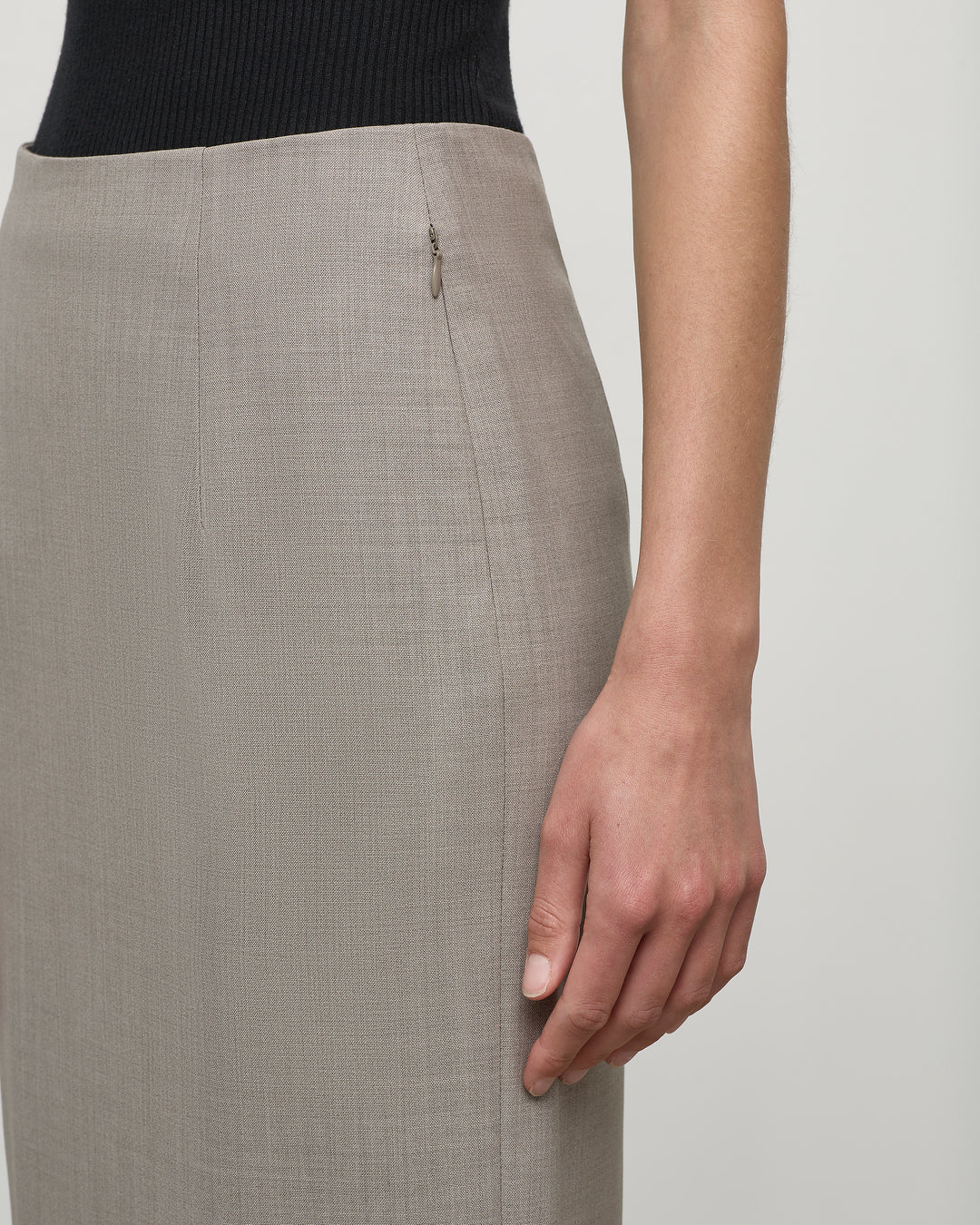 Midi Skirt in Oyster