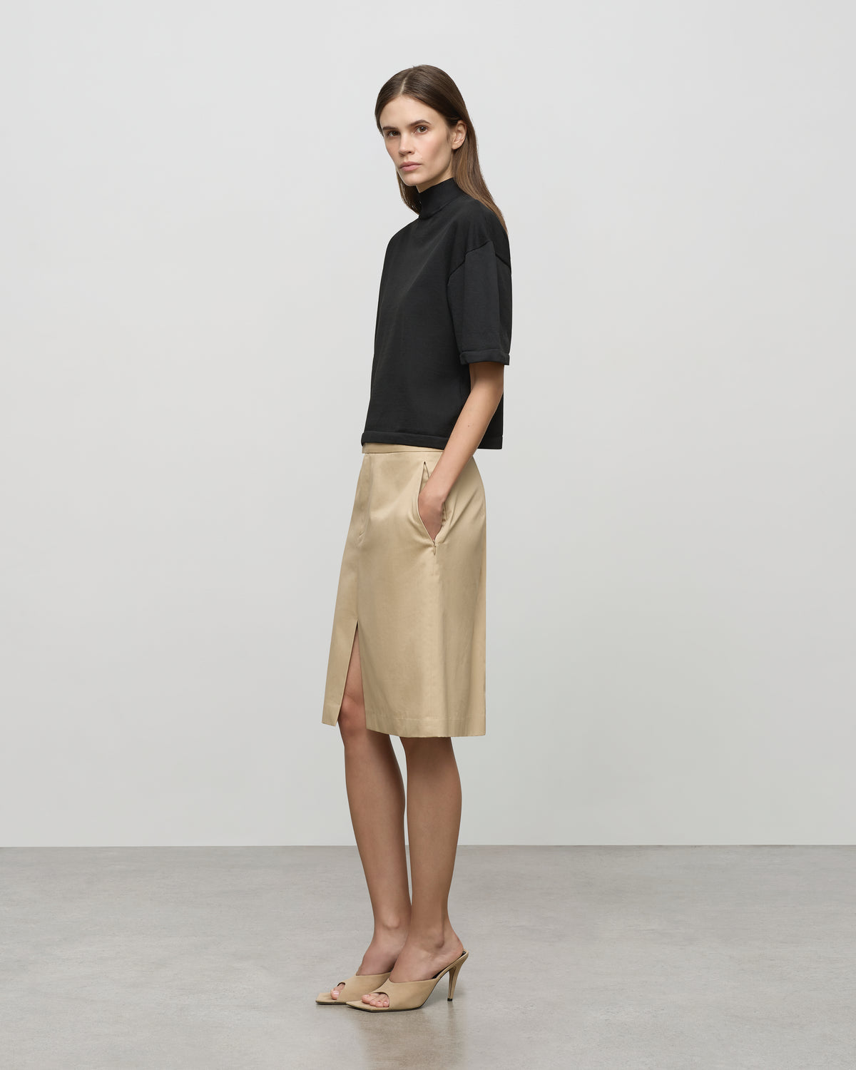 Mock Neck Half Sleeve Knit Top in Black