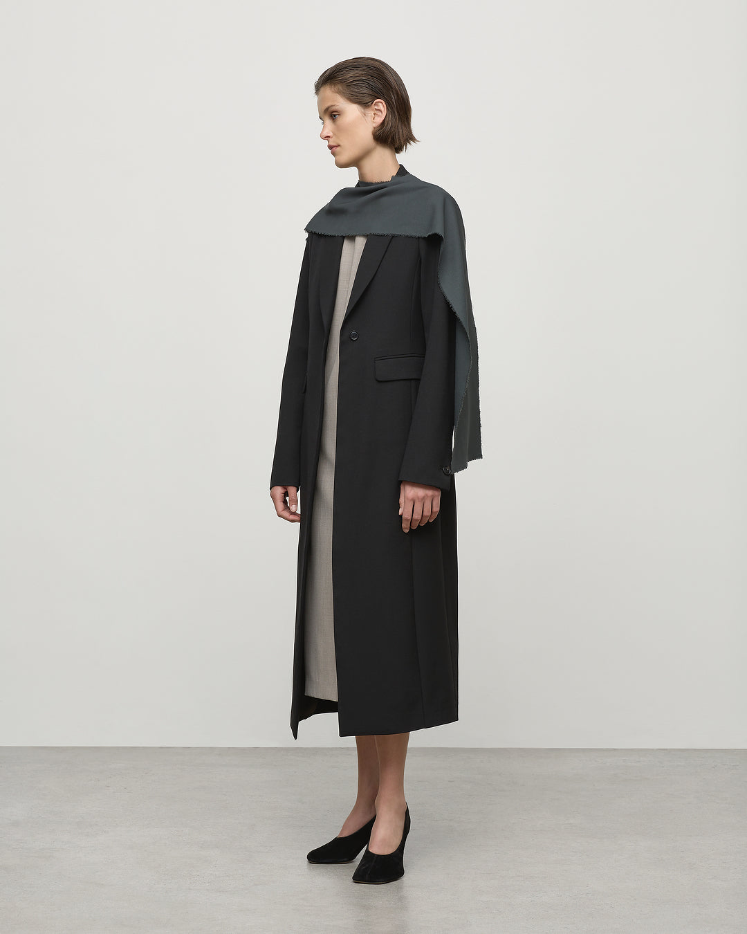 Frida Blazer-Coat in Black