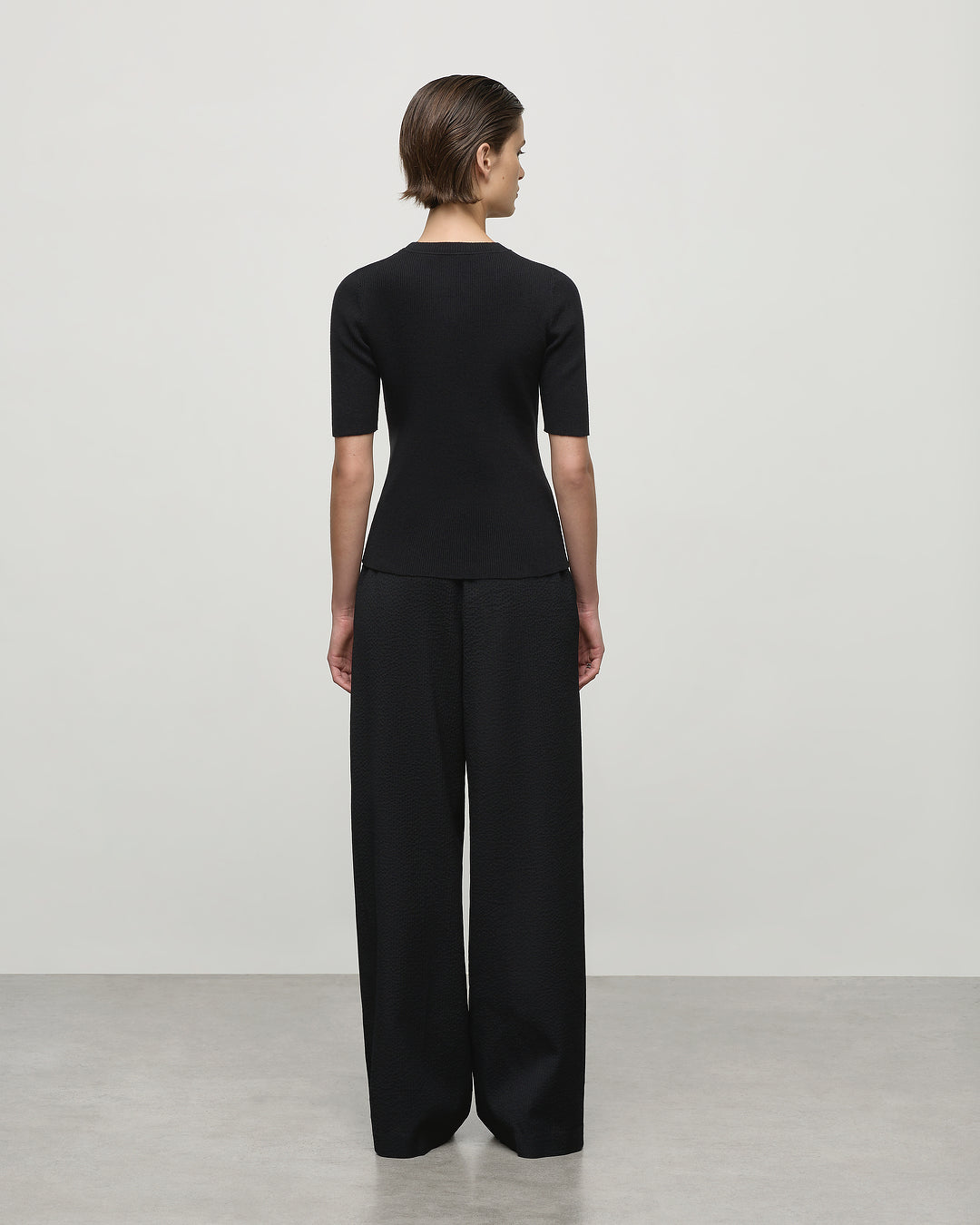 Knit Rib Half Sleeve Top in Black