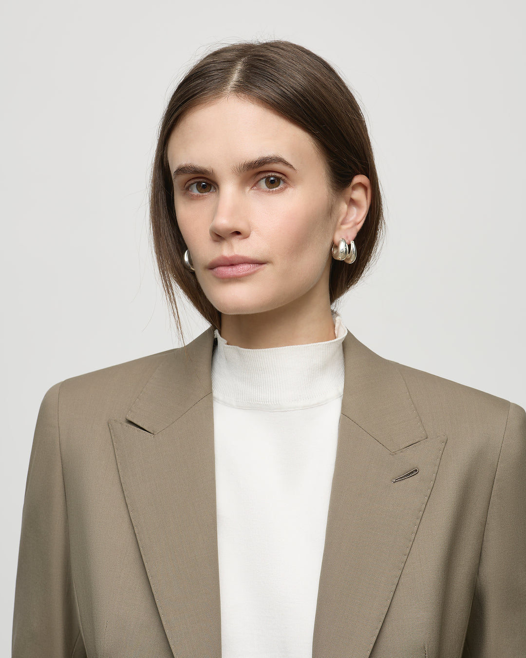 Eleanor Blazer in Terre Verte