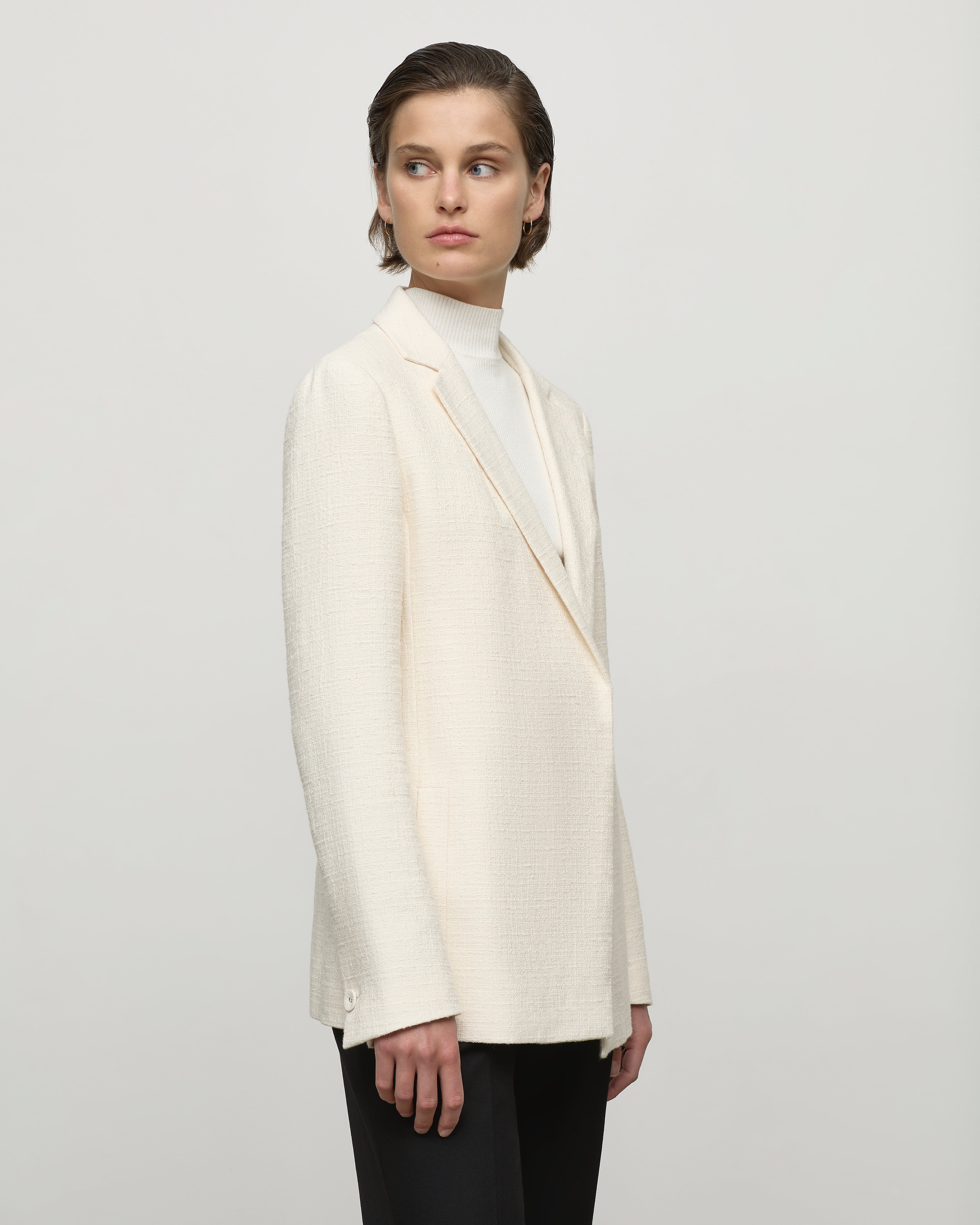 Arielle Blazer